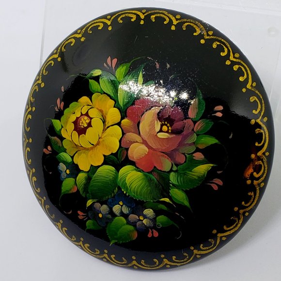 Agapov I. Khabarovsk 1992 Russia Rose Bouquet Hand Painted Wood Brooch Pin - Picture 3 of 9